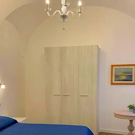 Bed & Breakfast Feni